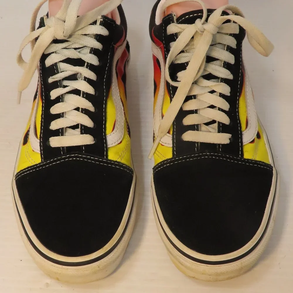 Men s Women s VANS Flame Old Skool suede low rise sneakers M/8 W/9.5 - Picture 3 of 13